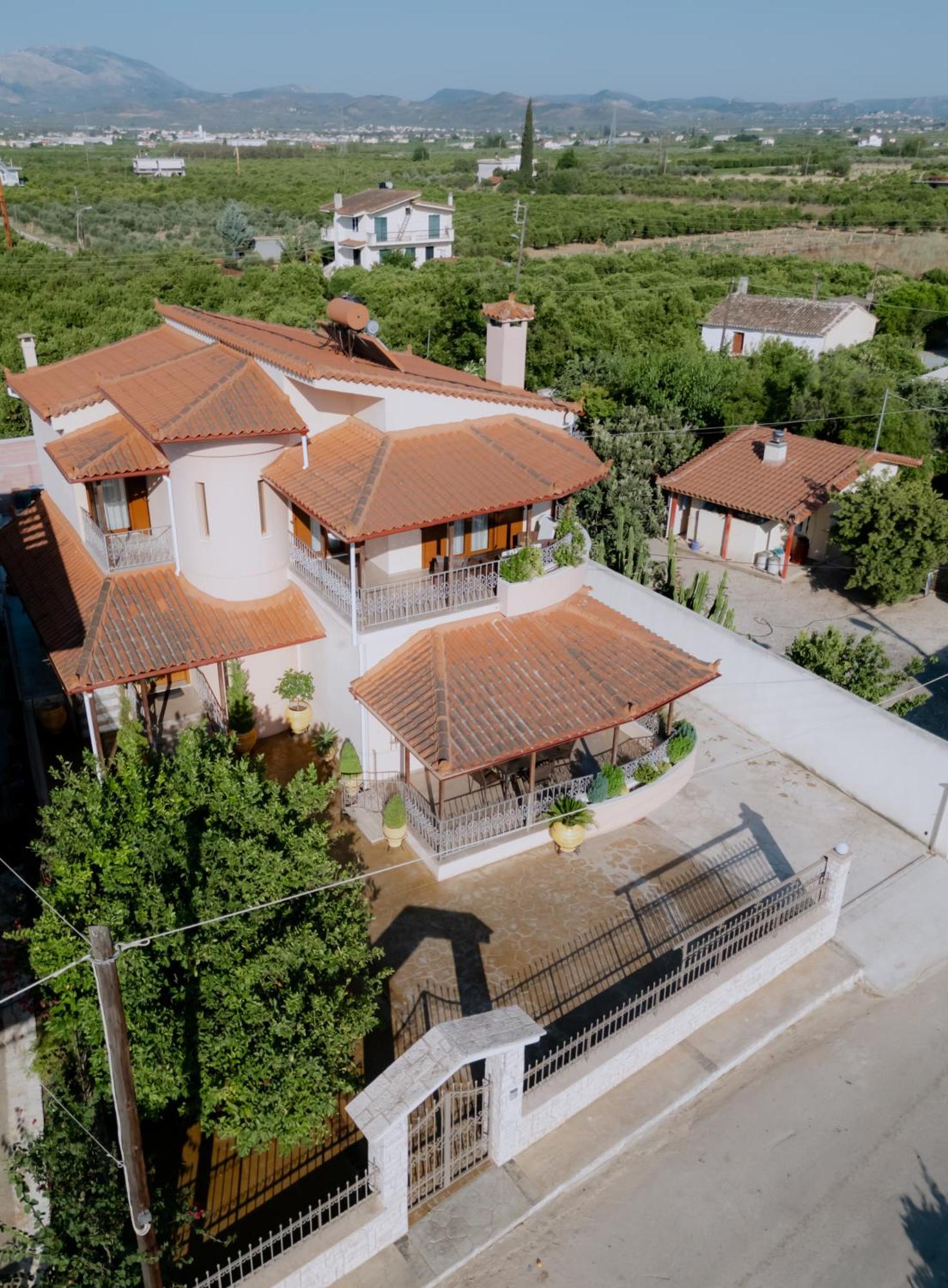 Lala Luxury House Villa Аргос Екстериор снимка